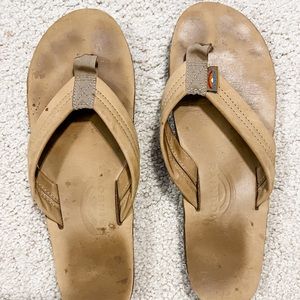 Women’s Rainbow sandals, color: tan, size 9